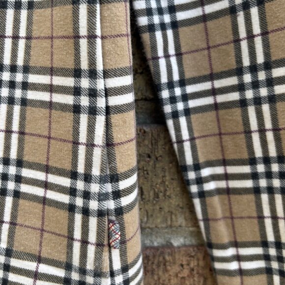 Vintage Burberry London Turtleneck Sweater - Picture 3 of 3